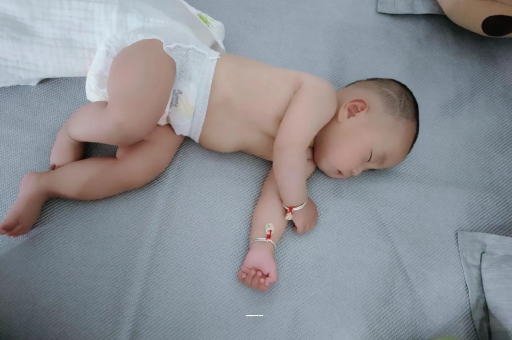 靖边宝宝拉肚子吃什么药